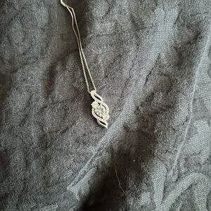 Elegant Silver Pendant Necklace